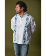 Guayabera Blanca Bordada Otomí Azul para Caballero