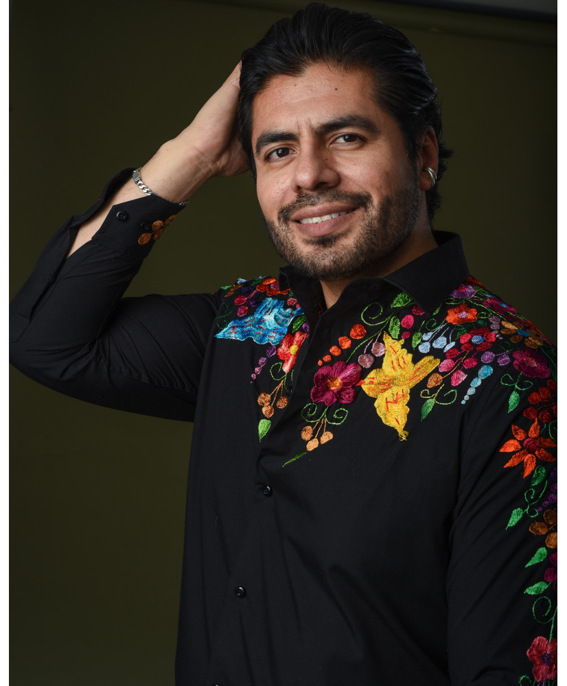 Camisa Negra Bordada Acateca Otomí Caballero