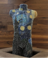 Maniquí vitromosaico la noche estrellada