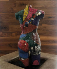 Maniquí vitromosaico la musica de Picasso