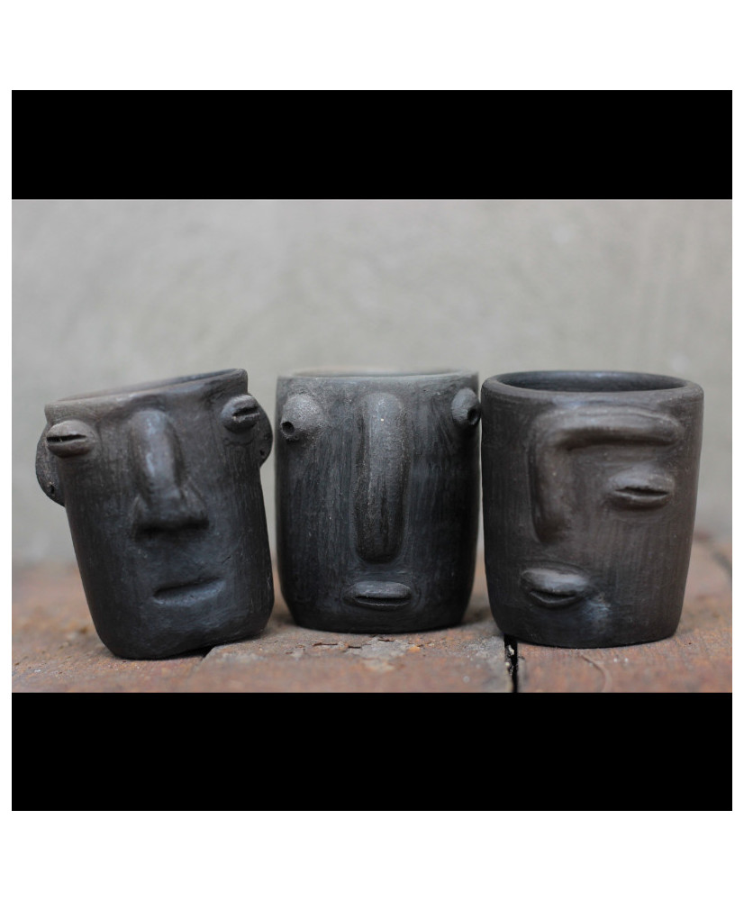 Mezcaleros Rostros de Barro Negro