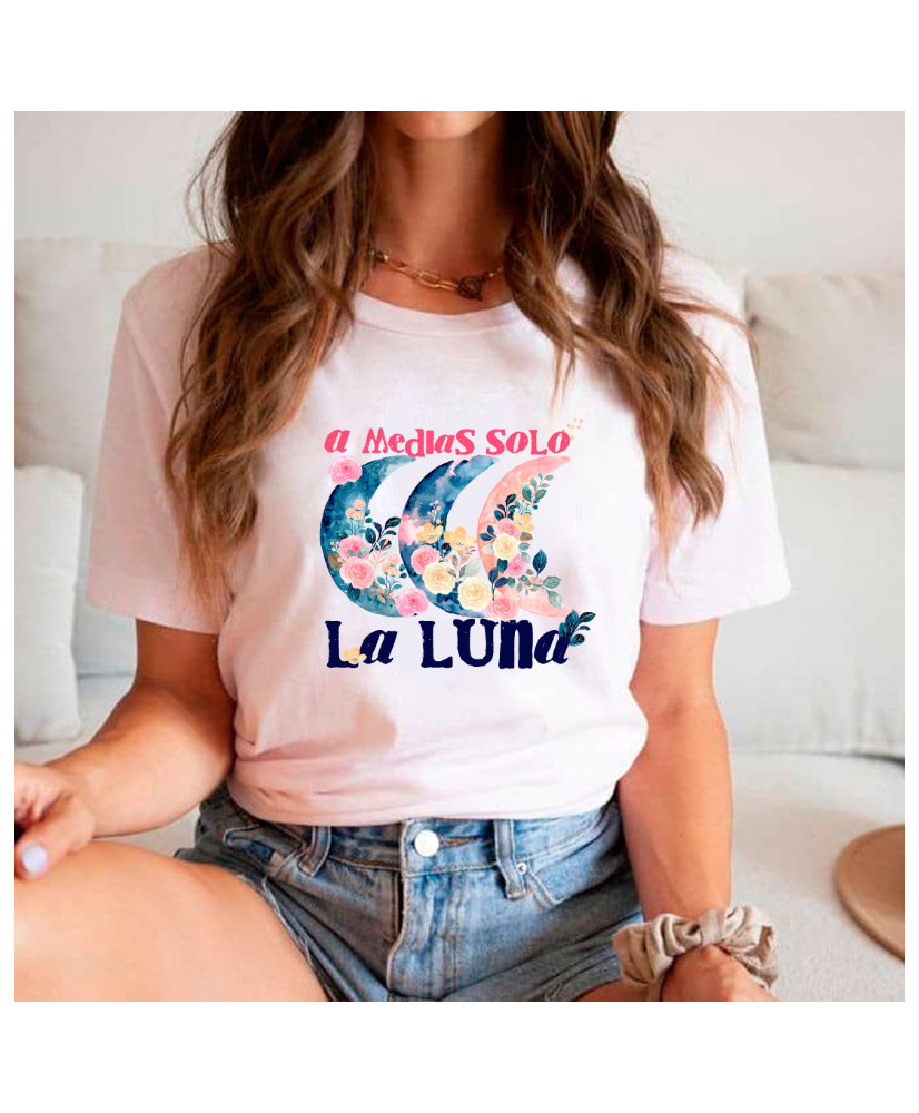  Playera A medias solo la Luna