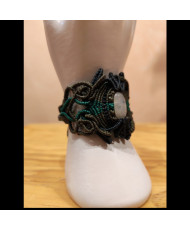 Pulsera artesanal con piedra luna (labradorita blanca)