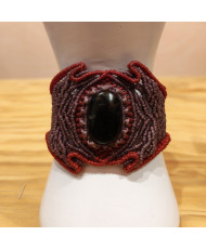Pulsera artesanal con ámbar