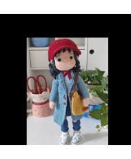 Muñeca Tania tejida a mano en crochet