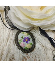 Accesorios bordados