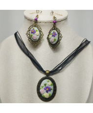 Accesorios bordados