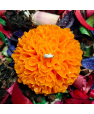 Flor de cempasuchil grande