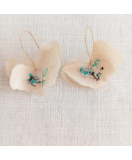 Aretes amuleto 
