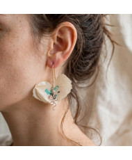 Aretes amuleto 