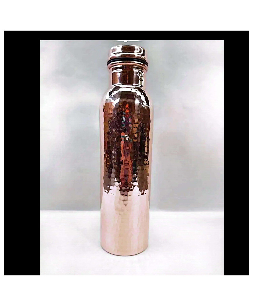 Botella de cobre clásica martillada