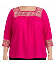 Blusa Artesanal Mexicana Fucsia - Bordado a Mano Cuello Cuadrado.