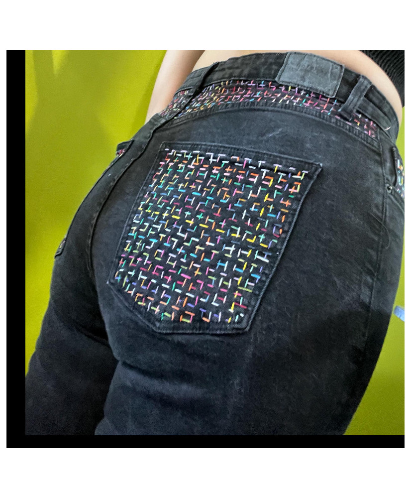Pantalón Upclycled bordado