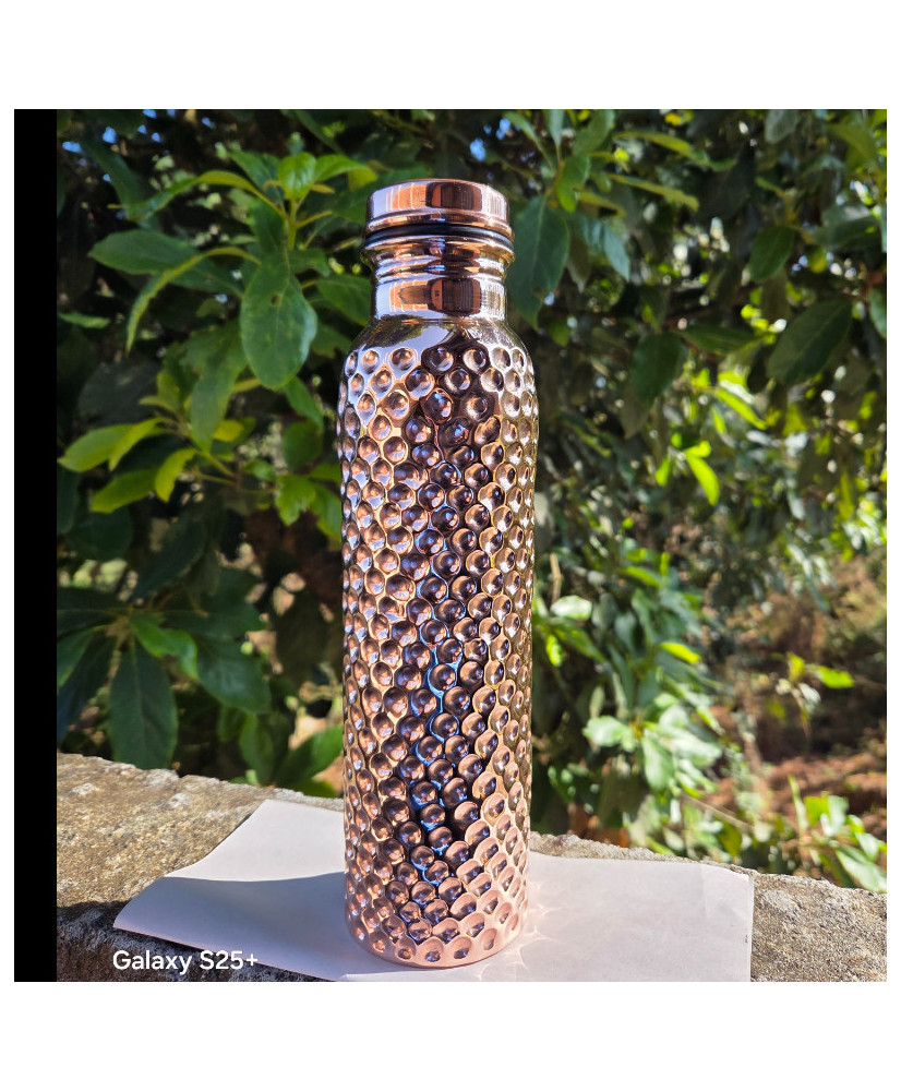 Botella de cobre panal