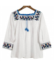 Blusa Artesanal Bordada en Fina Chaquira.
