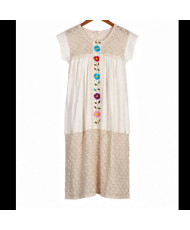 Vestido Artesanal Talla Grande - Manta Beige con Bordado Floral Multicolor.