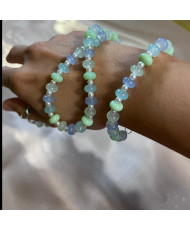 Collar y pulsera hecho a mano piedras azuladas.