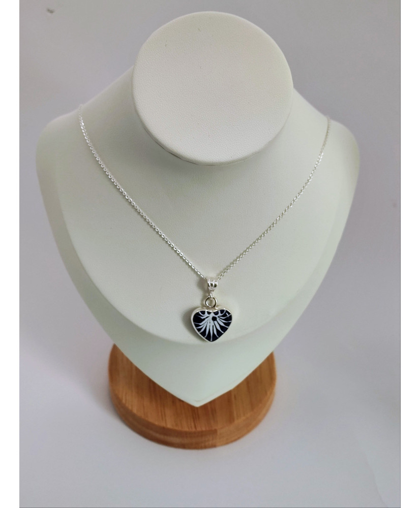 Dije de Talavera biselado en Plata 