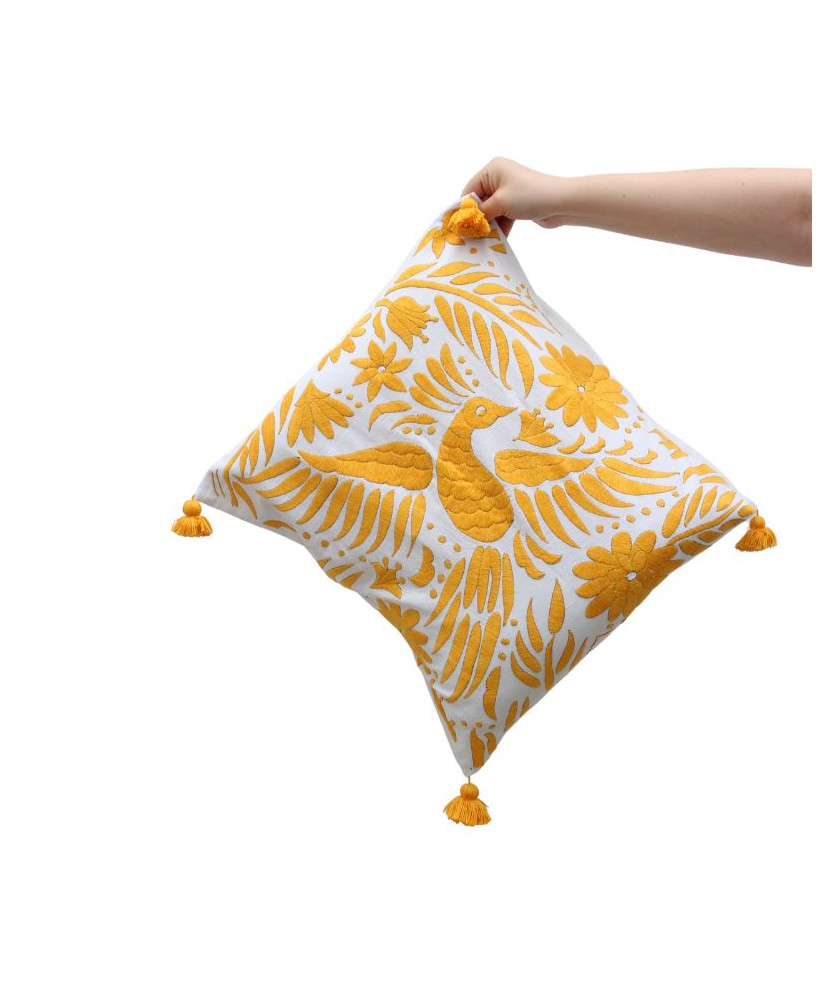 Cojín Pavorrel Otomi (tono cálido)